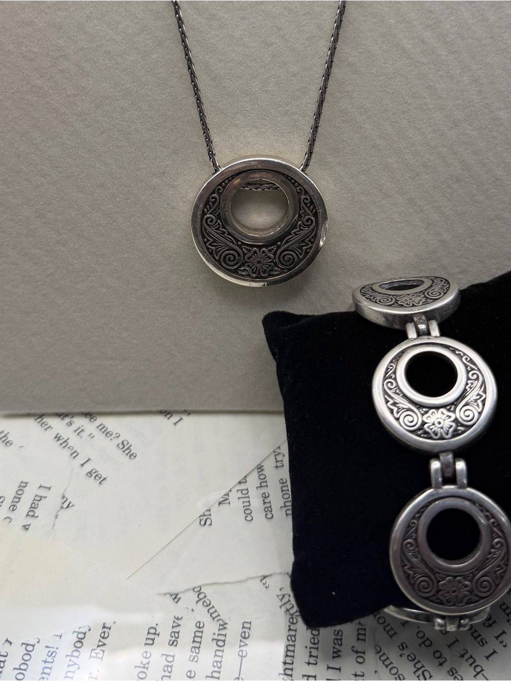 Brighton Hyde Park Circle Necklace and Bracelet Set - retired